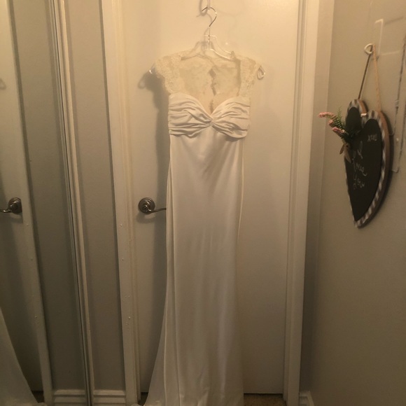 Wedding dress. Paloma Blanca. Size 8. Altered. - Picture 13 of 14